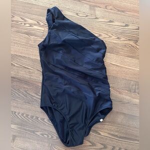 Summersalt Sidestroke One Piece Bathing Suit